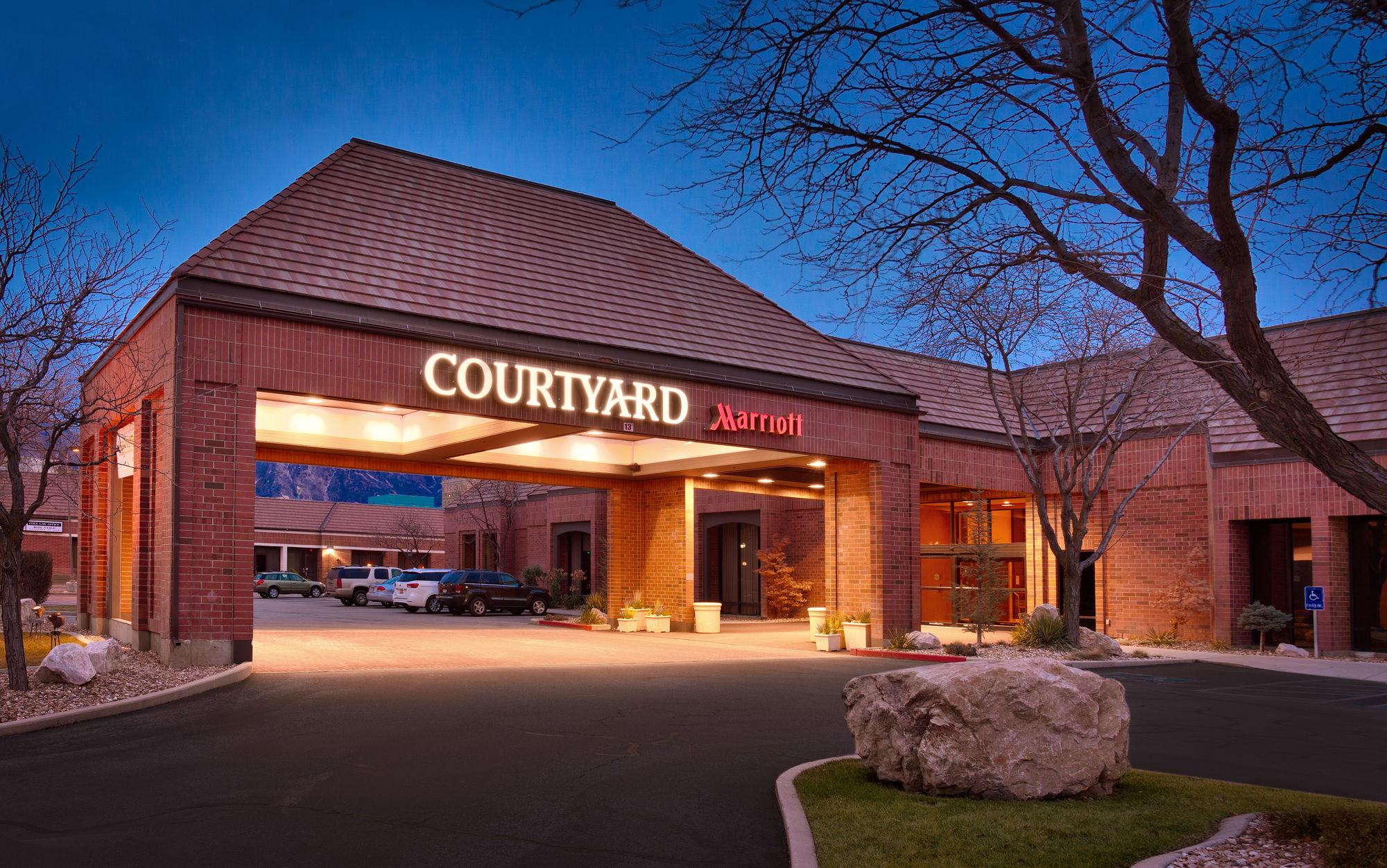 Courtyard By Marriott Ogden Hotel Exterior photo